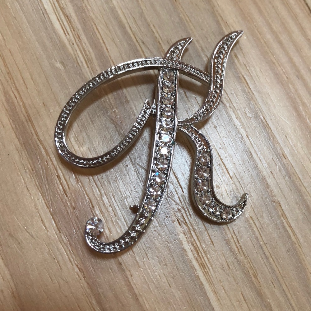 Gemstone letter K clip and pin! - Picture 2 of 7